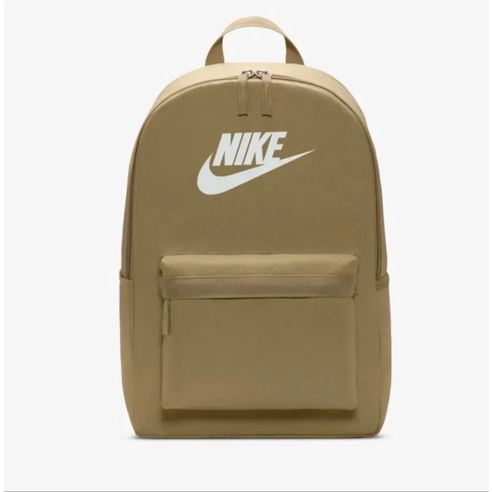#561. Nike Heritage Backpack UNISEX NWT Biege